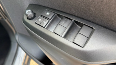 Toyota Yaris Cross 1.5 Hybrid Design 5dr CVT Hybrid Estate